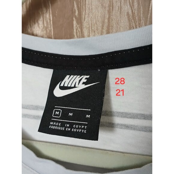 Nike Air Max 90 Embroidered Logo T Shirt Mens M White Striped Cotton CW4686-077 - Picture 11 of 11